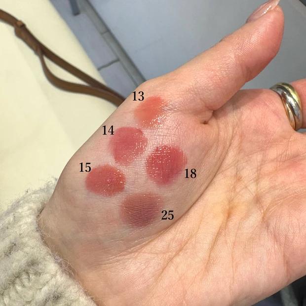 コスメデコルテ ルージュデコルテ クリームグロウ 色味比較