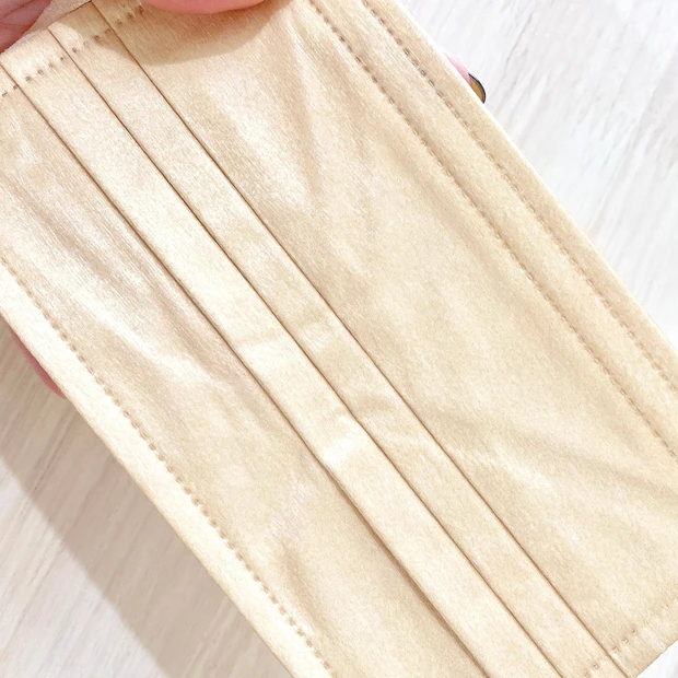 【愛用カラーマスク】秋メイクに合わせやすい！ベージュトーンのお洒落カラーマスク４選〈着画アリ〉_2_2