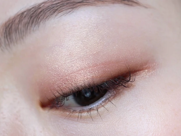 【夏コスメ2022】ヘビロテ必至♡ディオールの限定アイシャドウを使ってアイメイク2パターンにチャレンジ！_4_1