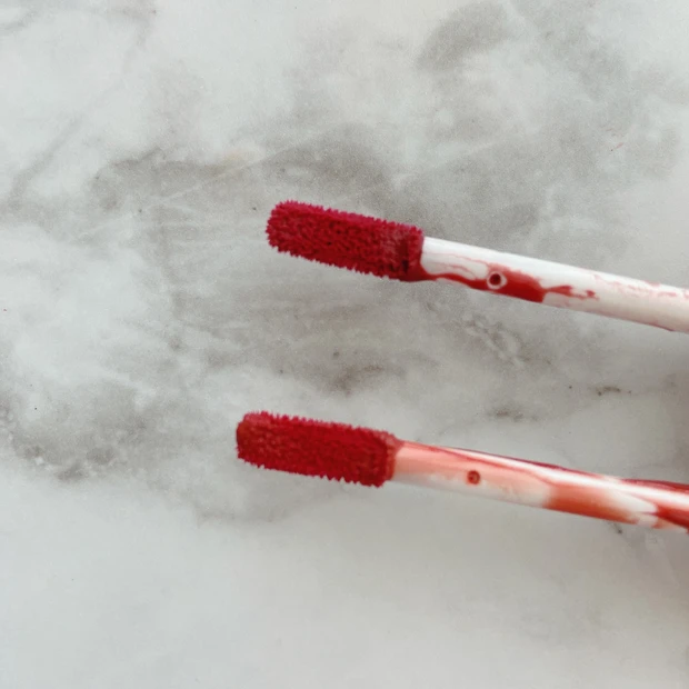 【このクオリティで660円👀？！】40代も使いやすい！大人っぽい色味と高発色に脱帽✨セザンヌ「ウォータリー ティントリップ (マット)」💄_2_1