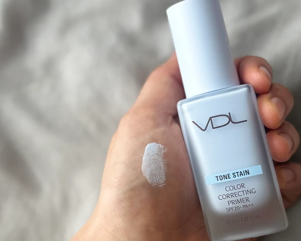  VDL トーン ステイン カラー コレクティング プライマー（ペールブルー）