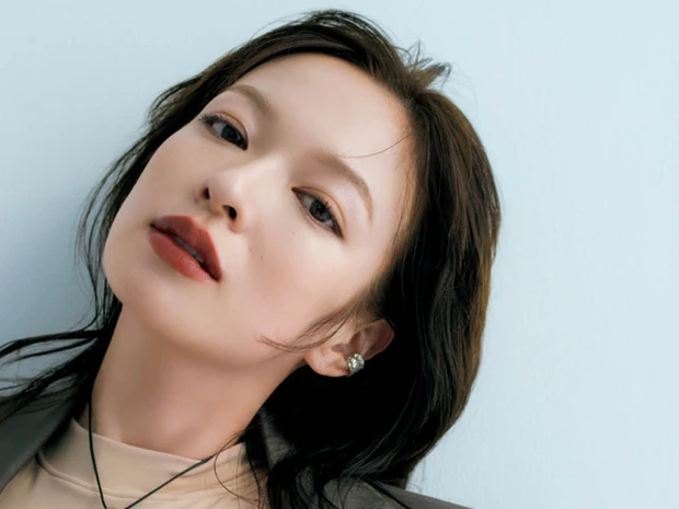 【プロ直伝】“マットリップ”を使ってイメチェン！人気ヘア＆メイク佐々木れなさんが伝授