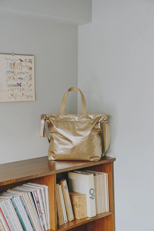 EASY EDITOR’S TOTE2 モデルカット②