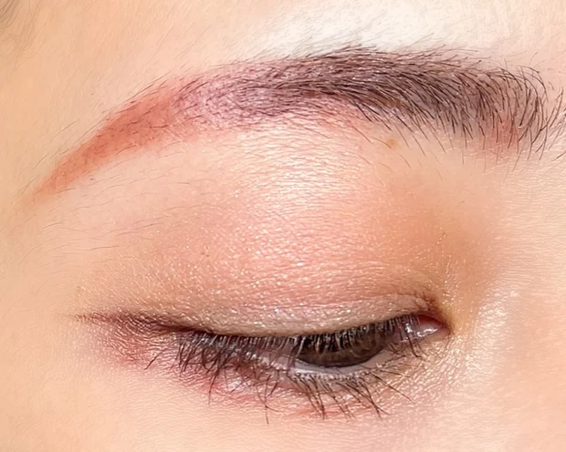 【祝LUNASOL(ルナソル)25周年】8種の厳選ベージュがセットされたアイカラーレーションスペシャルエディションEX－03ベージュプリズム✨【ブルベも垢抜けるメイクレシピ紹介】_7_3