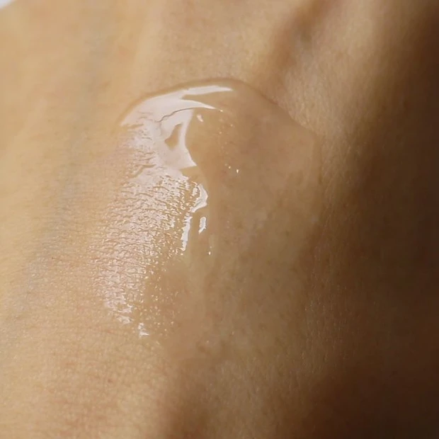 【40代・乾燥肌がお試し】目指すのは白さだけじゃない。美白美容液を徹底比較！_11_2