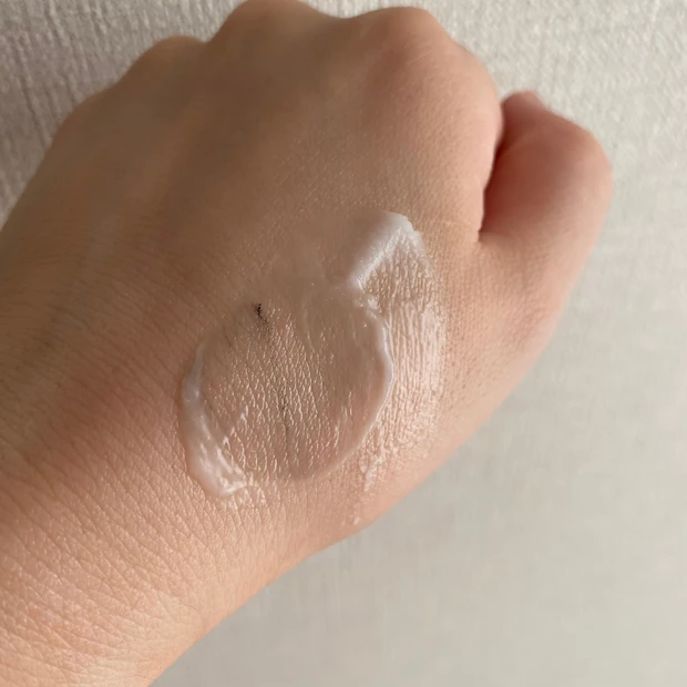 【乾燥肌さん必見！】ボディショップのとろけるクレンジングバター_2_2