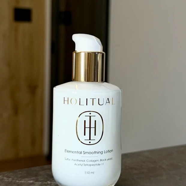 美容液in乳液🇰🇷HOLITUALのローションはメイク前がオススメ！