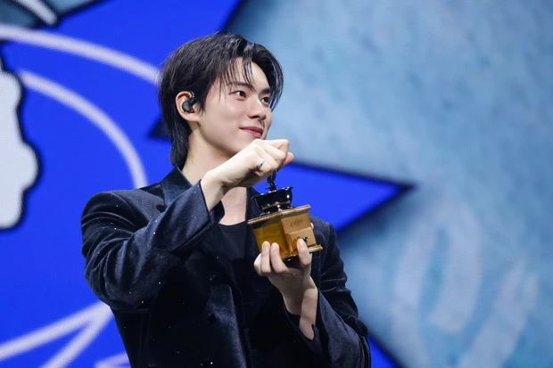 イ・チェミン　LEE CHAE MIN　暴君のシェフ　韓国ドラマ　ファンミーティング　バリスタ