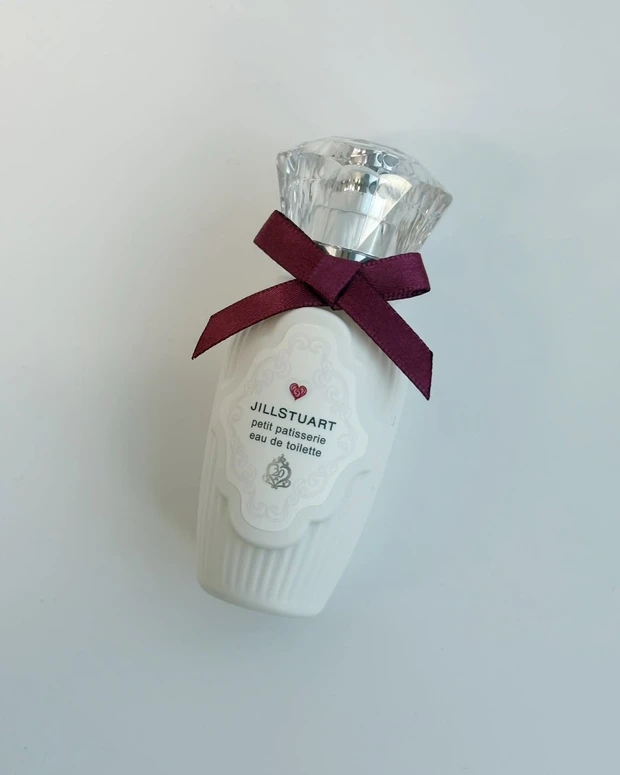 ジルスチュアート　プチパティスリー　オードトワレ