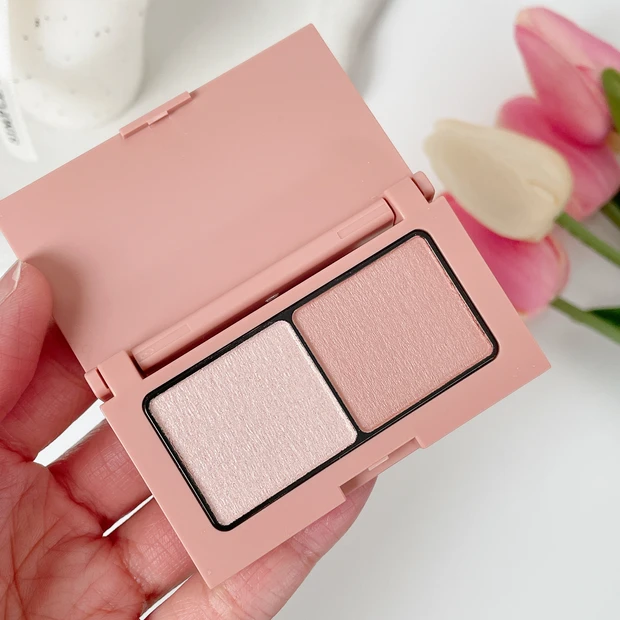 エテュセ アイエディション 18 ピンクシェイド スウォッチ