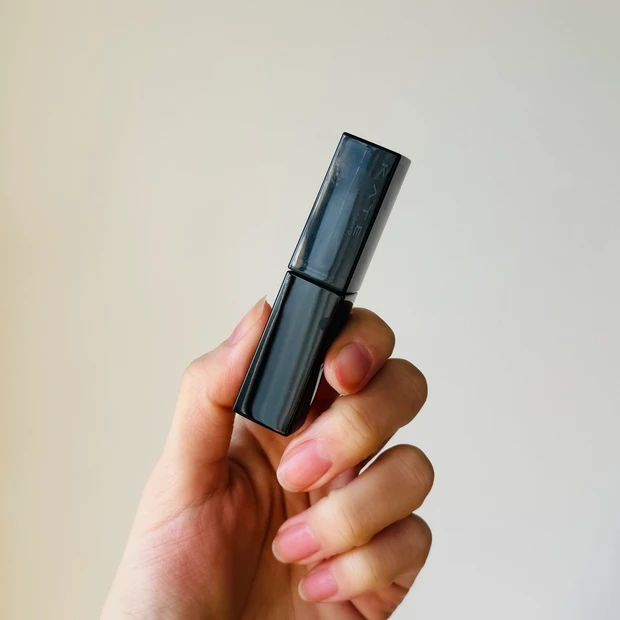 KATEのリップモンスタークリスタルポッド