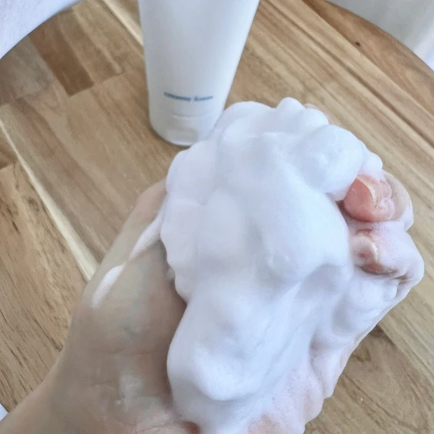 【敏感肌の方にもおすすめ】iniks(イニクス)のふわふわもっちり泡洗顔で保湿しながら優しく洗顔♪_2_2