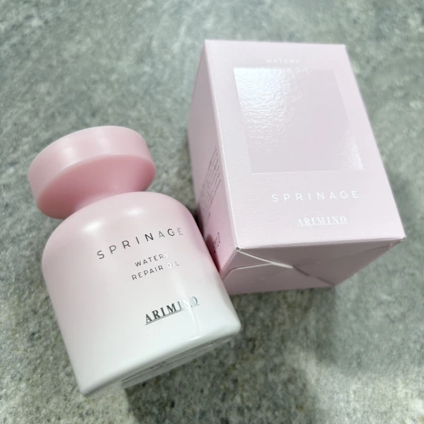 【アリミノ スプリナージュ】水のように軽いのに芯から潤う!ウォータリー リペアオイルをご紹介。