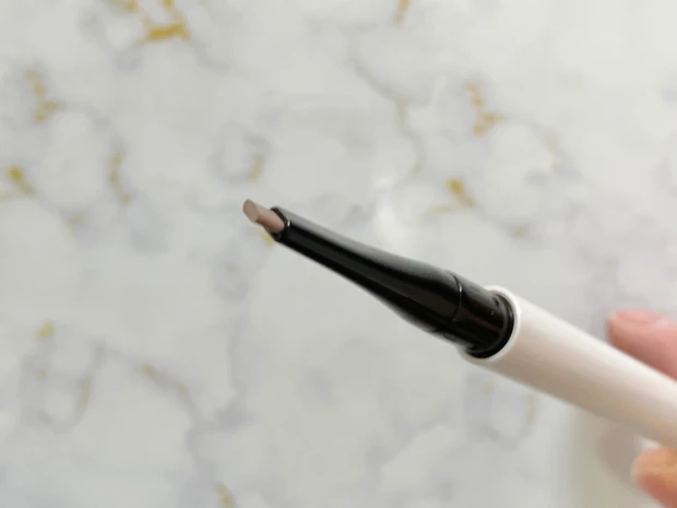 「リサージ スムースフィット アイブロウ」