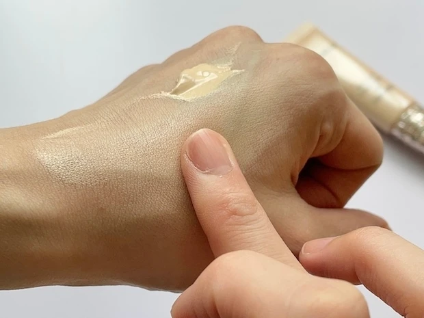 マキアージュ ドラマティック カバージェリー BB