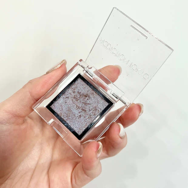 【クリスマスコフレ2022】買えなかった方も要チェック！ルナソル アイカラーレーション スペシャルエディション EX02のアイメイク法&「そっくりさん」ご紹介！_4_1