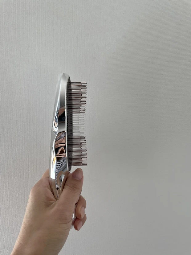 『Refa ION CARE BRUSH』
ヘアブラシ✨リファイオンケアブラシ✨
産後の抜け毛!!救出ケア!!_4