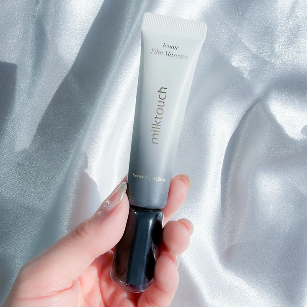 milktouch アイコニックフィルムマスカラ ブラック
