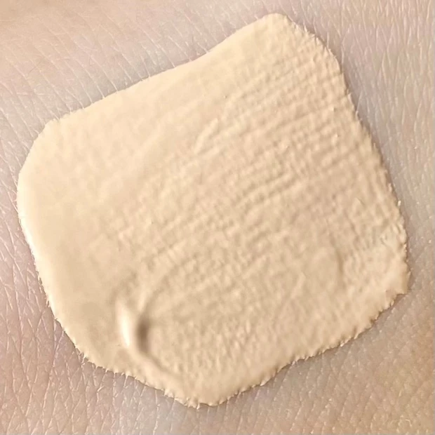 ヒルドイドで有名な製薬会社マルホが作った、摩擦レスな肌に優しい『イニクス』を試してみました！_2_2