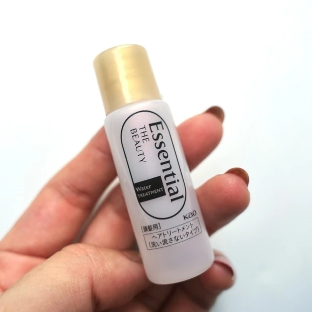 エッセンシャル ザ ビューティ 新トリートメント ウォータートリートメント バリアトリートメント 髪ダメージ補修　乾燥パサつき予防 うねり予防