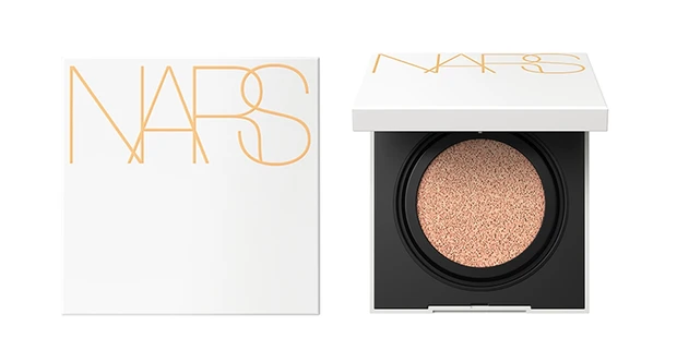 NARS ナチュラルラディアント ロングウェア クッションファンデーション ケース 03182
