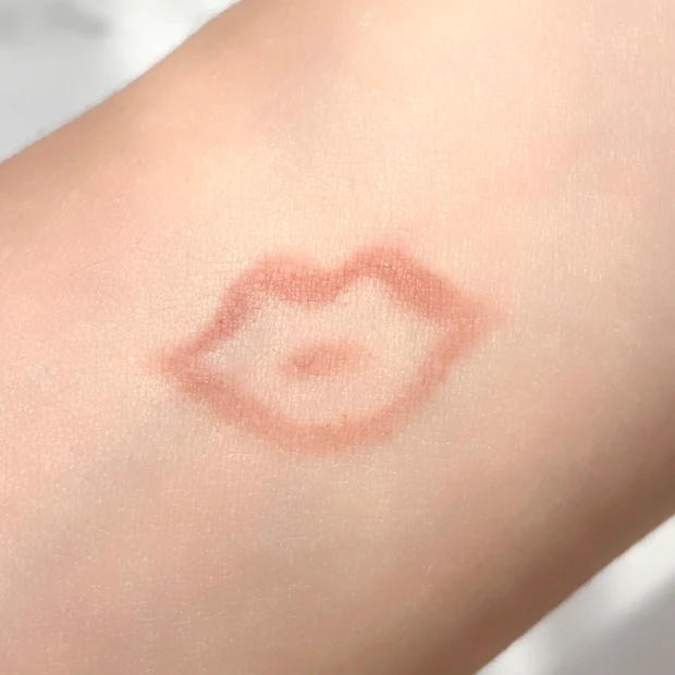 影色リップメイカー03ソフトコーラルのスウォッチ