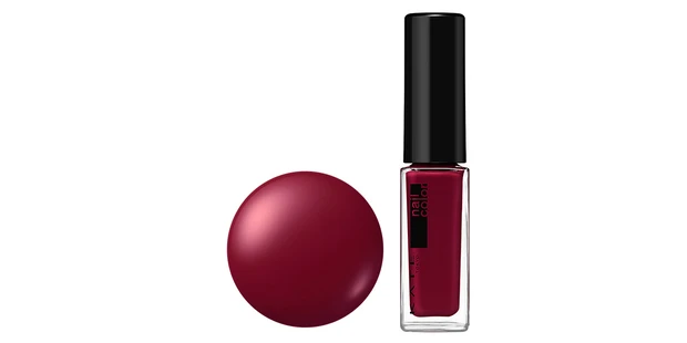 KATEからソックス×ネイルの限定コレクション。脚を細長に見せ、つま先に自由な遊び心を。_1_1