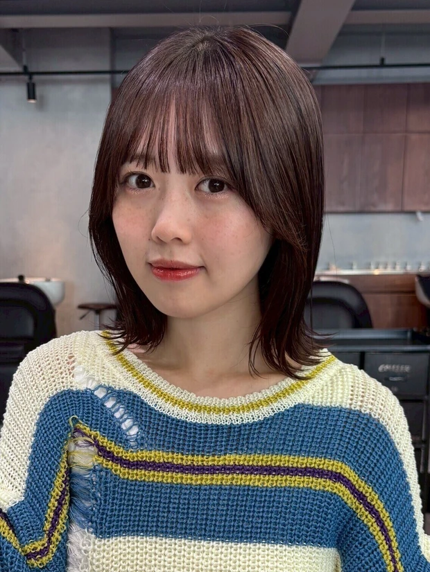 ヘアカタログ　ボブ　ボブヘア　前髪あり　スタイリング