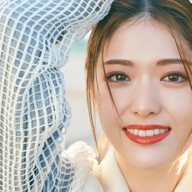 メイク　 松村沙友理　春　リップ　イヴ・サンローラン　ランコム　ローラ メルシエ