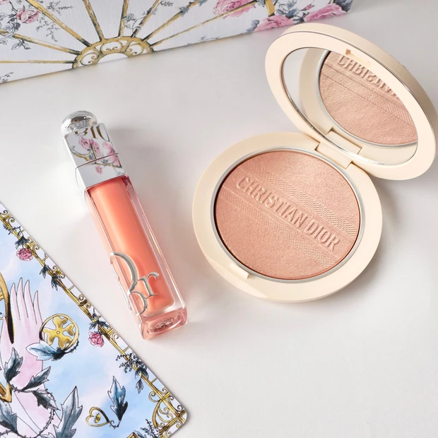 Dior(ディオール)サマーコレクション2023 フレンチ リビエラ ディオール アディクト リップ マキシマイザー 042 タンジェリン ディオールスキン フォーエヴァー クチュール ルミナイザー 002 コーラルクルーズ