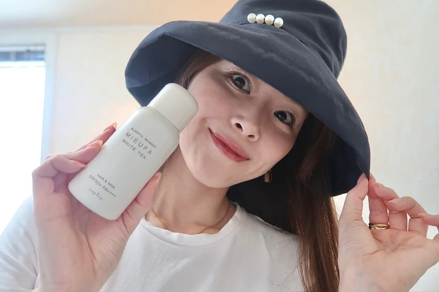 ミーファ フレグランスUVスプレーとpink trick(ピンクトリック)完全遮光ツバ広ハットと私