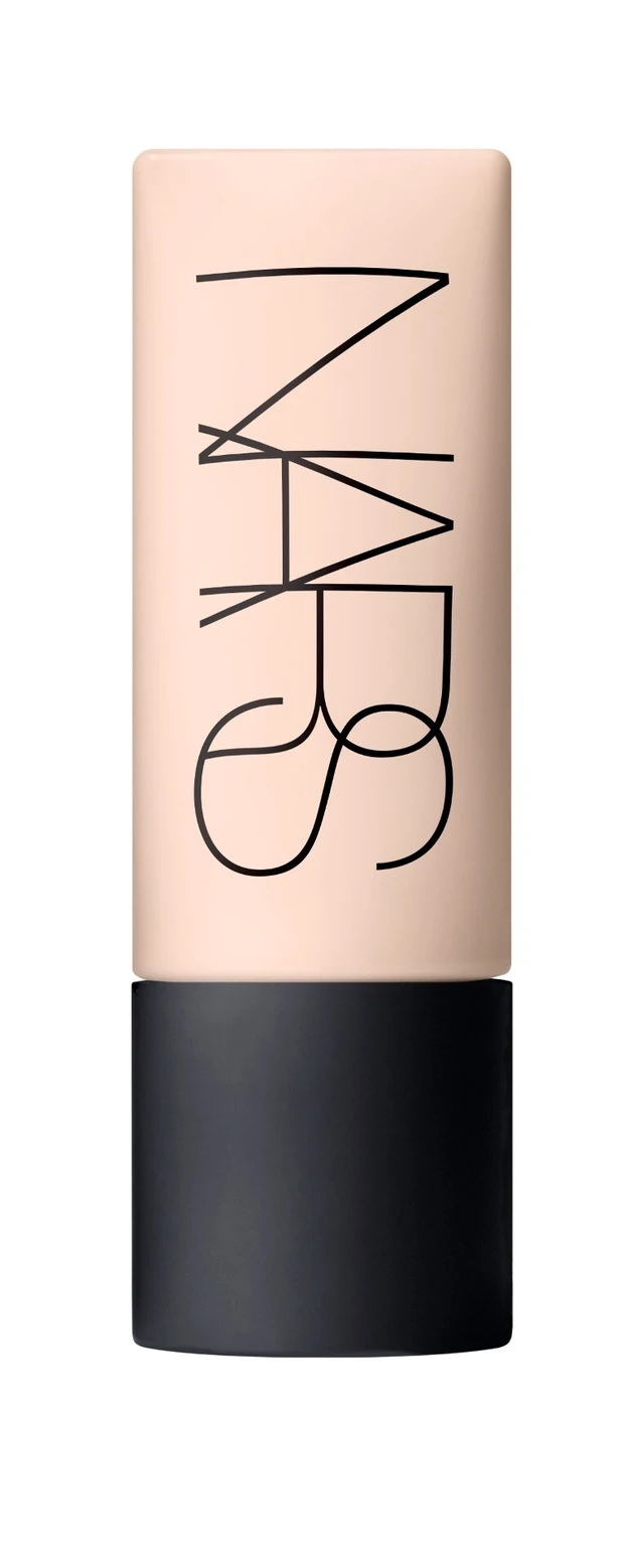 NARS ソフトマットコンプリート ファンデーション