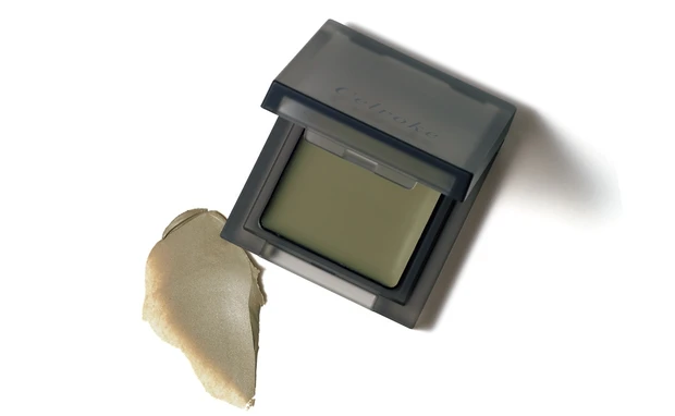 インフィニトリー カラー EX16 ￥3520／セルヴォーク（限定色）