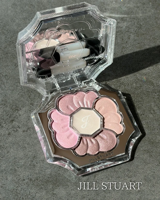 2026年8月7日発売 JILL STUART 「ドレスドブルーム アイズ」新色＆ガチャ_9