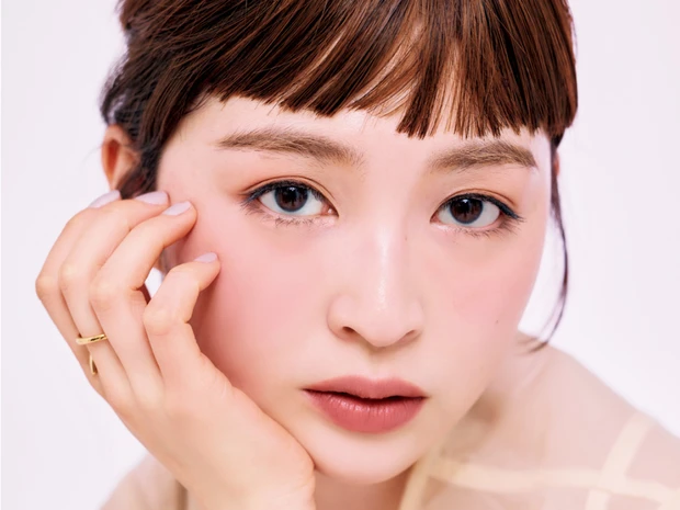 最旬“ふわゆる眉”はこう描く！ メイクアップアーティスト・佐々木七海さんの神アイテム＆テクニック