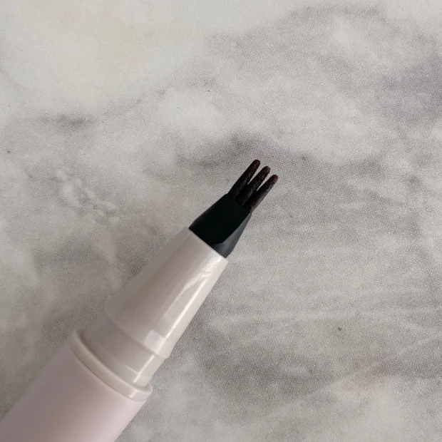 【フジコってやっぱりすごい👏】マンネリメイクから脱却！ドットライナーと絶妙グレーで、大人の抜け感を目指す✊Fujiko「仕込みアイライナー」✨_2_1