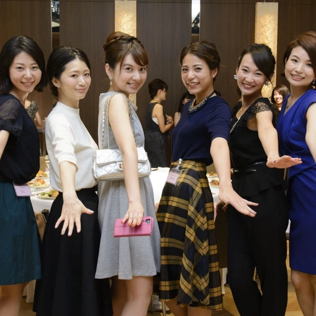 【速報】美女300人が集結！秋の女っぽスタイルSNAP★「#マキアビュー…