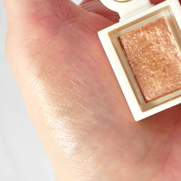 マジョリカマジョルカ シャドーカスタマイズ ブリリアントグリッター GD802 鐘の音