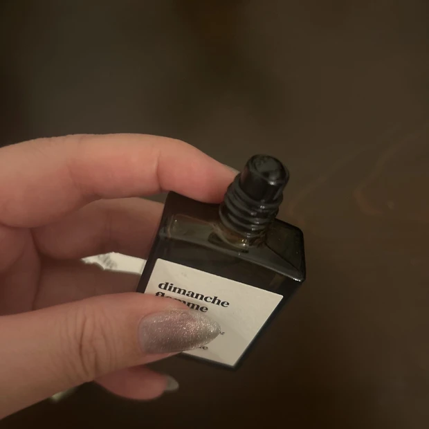 オイル系の香りが長く続く、versatile parisのフレグランス【マキアエディターズの「オッス!推しコス」】_3