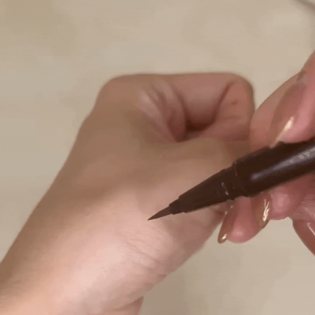 【何時でも綺麗でいたい！36歳・化粧直しが生きがいの私のコスメポーチの中身を大公開！】_7_3