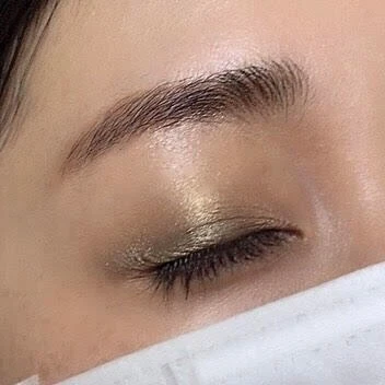 【夏におすすめしたいマスクメイク】
マスクでもメイクを楽しみたい!オレンジからブラウン、ラメからマットまで!_6_2