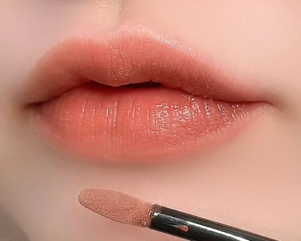 NARS(ナーズ)エアーマットウルトラリップティント 