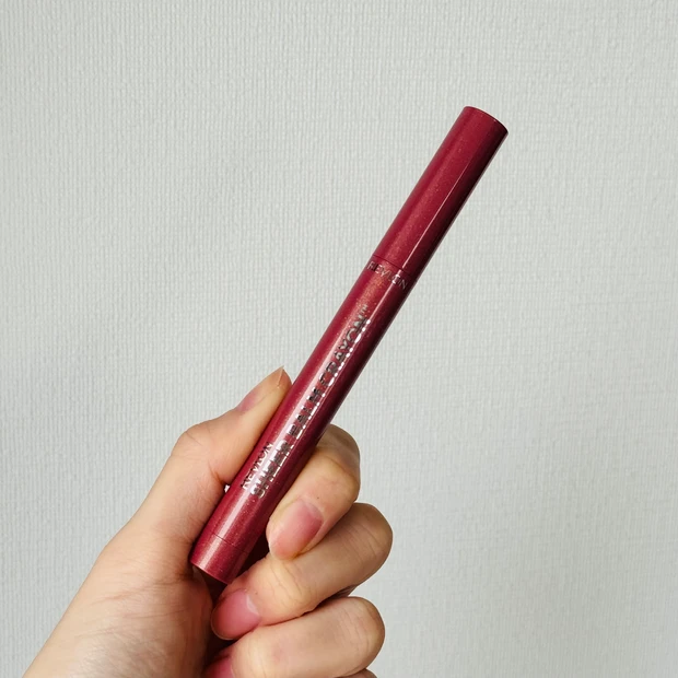 レブロンのシアーバームクレヨン