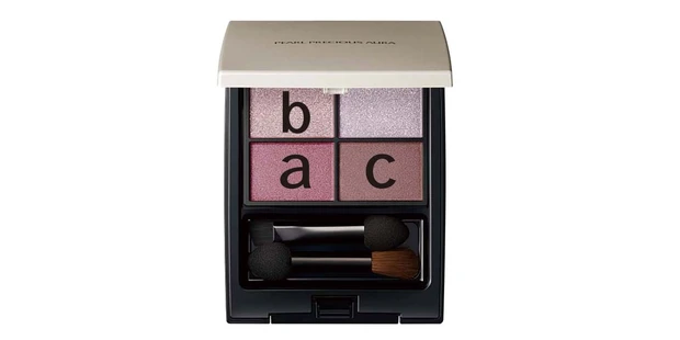 1.キラキラストーンが目を引く、K-POP風アイドルメイク_EYE_ミキモト コスメティックス　パール プレシャス オーラ アイデザイニングパレット 02