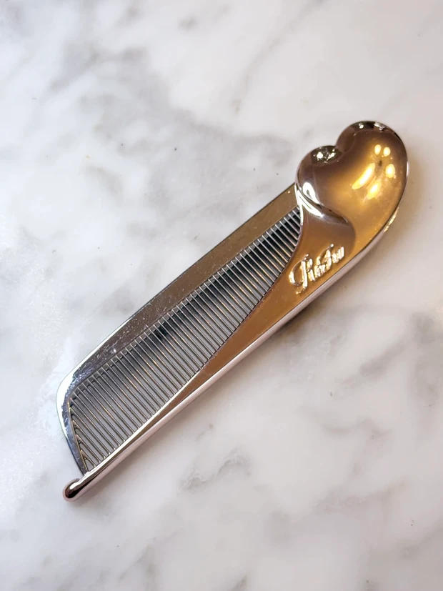 リファハートコーム アイラ(ローズゴールド) たたんだ様子