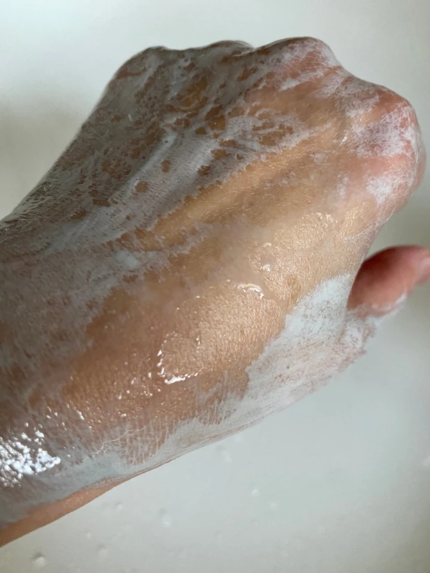 忙しくても眠くても10秒だから続いているスペシャルケア。_2_2