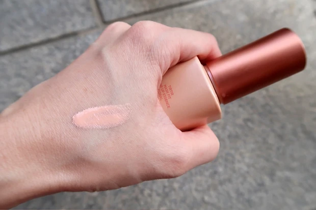 TIRTIR MASK FIT TONE UP ESSENCEの色合い②