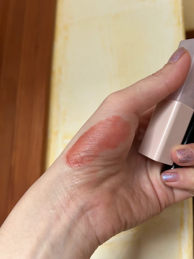 『2024年春コスメ』 スフレのようなふわっと質感【セザンヌ（CEZANNE）スフレアリップ01カシミアレッド】プチプラでも叶うこなれ感リップ_3