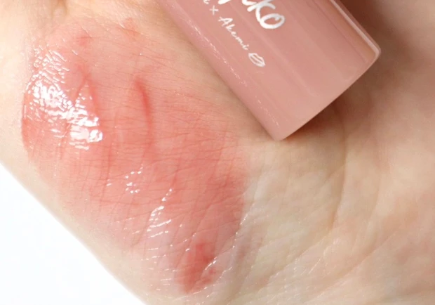 フジコ ニュアンスラップティント テクスチャー