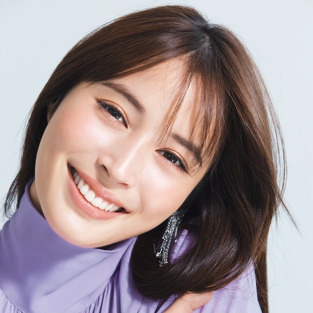 マキア2月号の表紙は広瀬アリスさん! ヘルシーさを引き出す春の軽やかメイ…